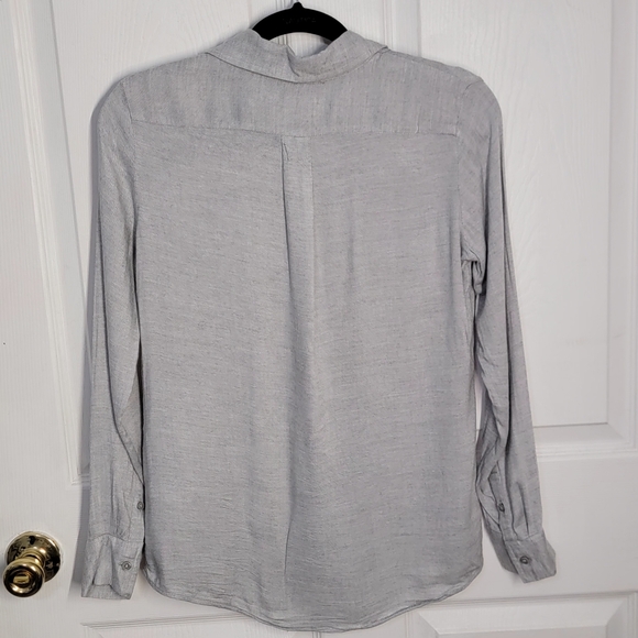 Banana Republic Dillon Classic Fit Long Sleeve Button Down Shirt - Picture 2 of 12